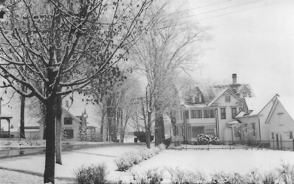 Memories of Paradise - Early Snow Paradise Corner